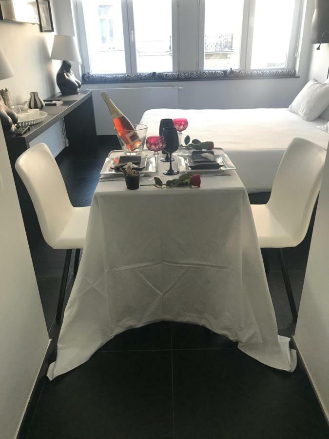 Les lofts de Styliste Lejlighedshotel Saint-Gilles Eksteriør billede
